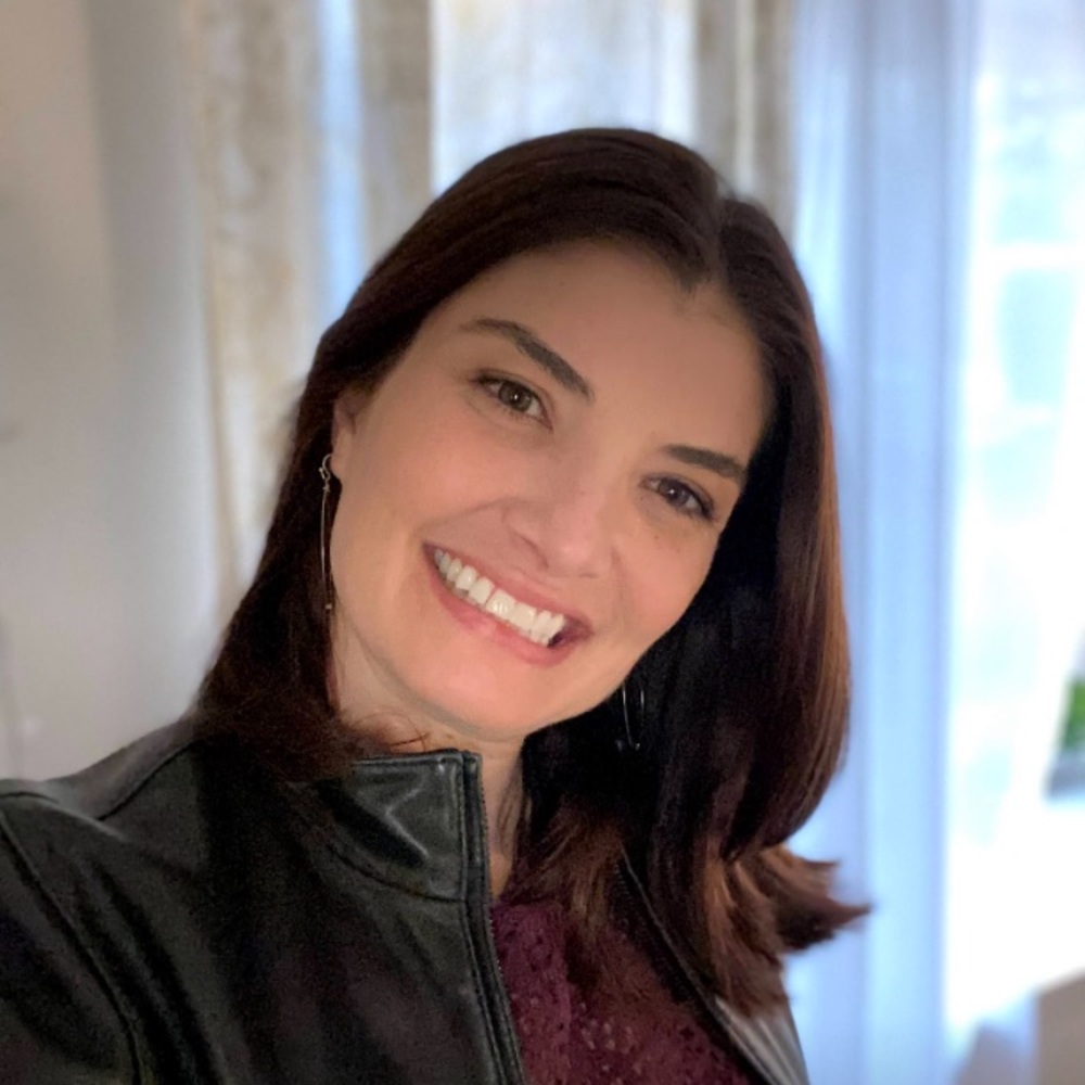 Meet your Posher, Elizabeth
